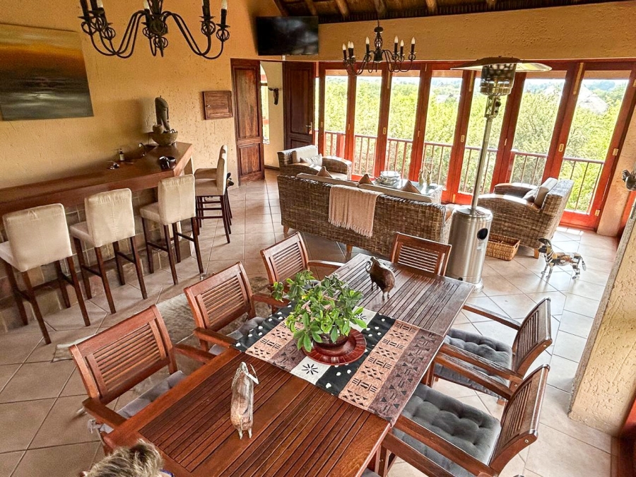 5 Bedroom Property for Sale in Boschenvaal River Front Lodges Free State